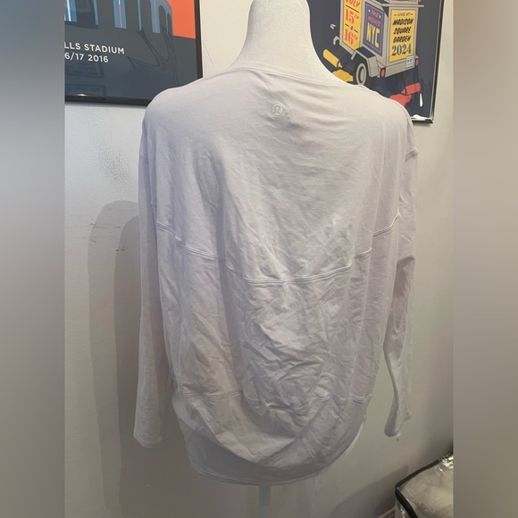 Lululemon Long Sleeve Basic Shirt White Size 2 - Picture 2 of 5